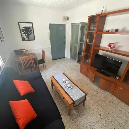 Apartamento Cerca Del Centro-parking En La Puerta Fuerte Málaga